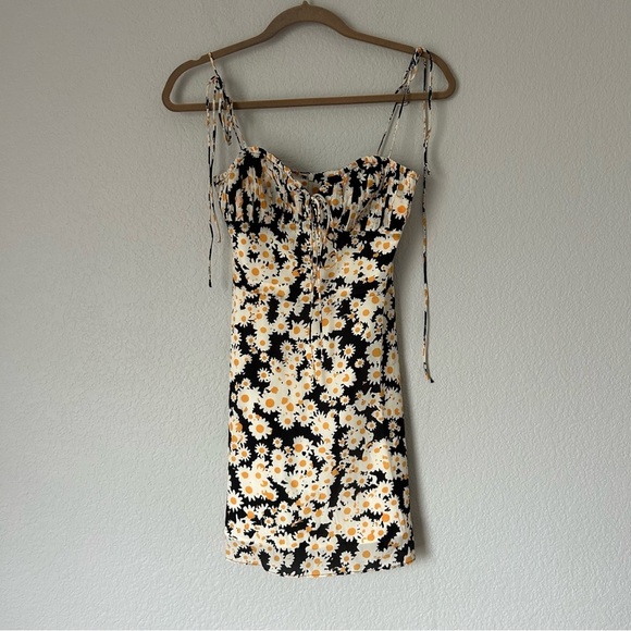 Realisation Par The Devon Dress in Flower Power - Picture 4 of 8